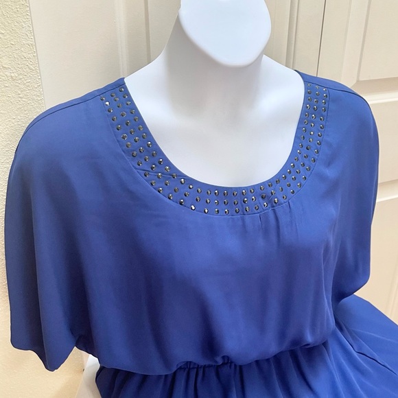 Signify dress - Picture 5 of 10